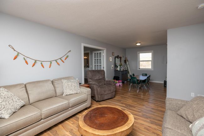 Family Room | Image 40