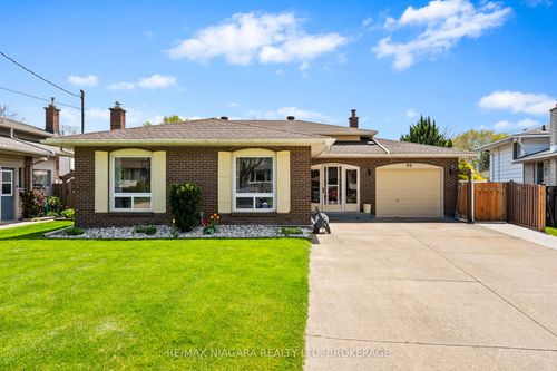 36 Bendingroad Cres, Saint Catharines, ON, L2N5R5 | Card Image