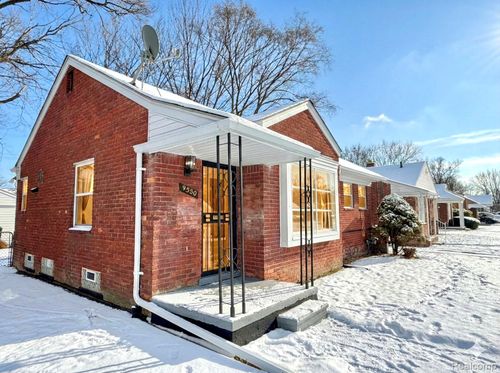 9550 Heyden St, Detroit, MI, 48228-1522 | Card Image