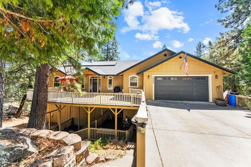 17067 Lawrence Way, Grass Valley, CA, 95949-7108 | Card Image