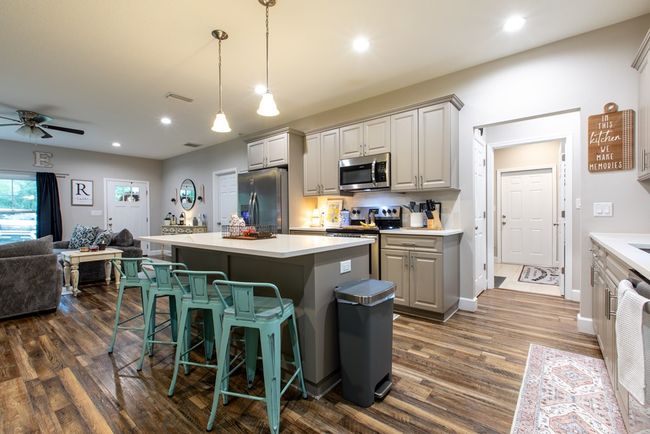 17321 Nw 81 St Ter, House other with 3 bedrooms, 2 bathrooms and null parking in FANNING SPRINGS FL | Image 12