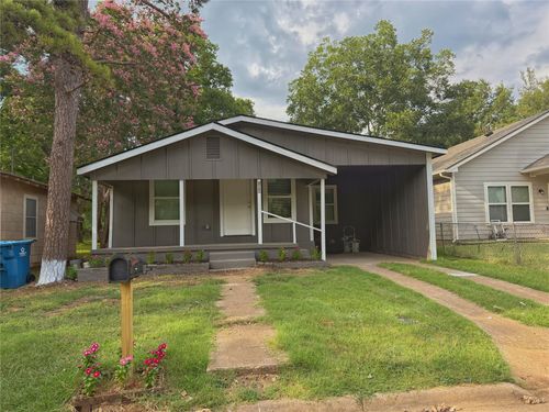 611 E Acheson St, Denison, TX, 75021-6458 | Card Image