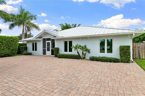 1128 Hilltop Dr, NAPLES, FL, 34103-3316 | Card Image