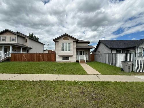 10022 96 Ave, Grande Prairie, AB, T8V0M3 | Card Image