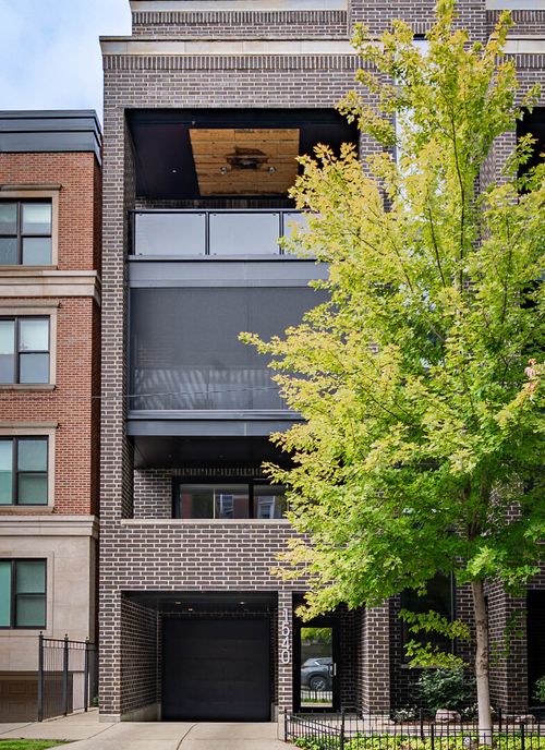 3s-1540 North Park Ave, Chicago, IL, 60610-1254 | Card Image