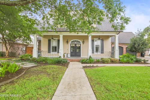 104 Carrollton Cir, Lafayette, LA, 70503-5842 | Card Image