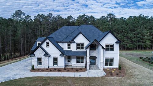 3275 Smithtown Rd, Suwanee, GA, 30024-2431 | Card Image