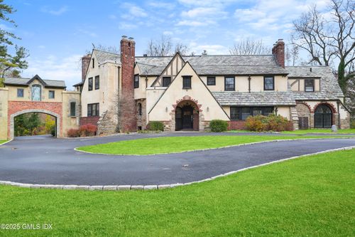 21 Calhoun Dr, Greenwich, CT, 06831-4406 | Card Image