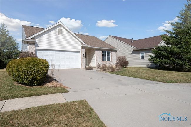 7352 Manatee Ct, House other with 2 bedrooms, 2 bathrooms and 2 parking in Maumee OH | Image 34
