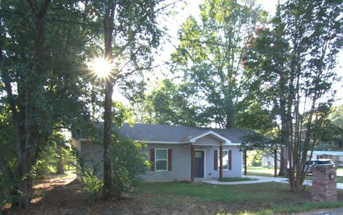 219 Washington St, Lonoke, AR, 72086-3333 | Card Image