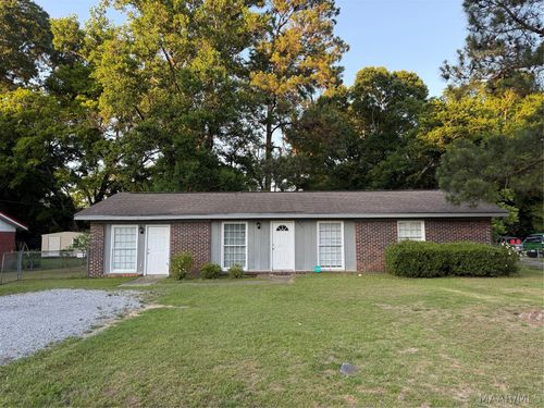 302 Woodbine St, Selma, AL, 36701-7149 | Card Image