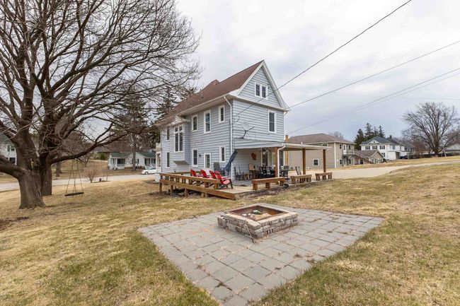 158 E Water St, House other with 4 bedrooms, 4 bathrooms and null parking in SHULLSBURG WI | Image 41