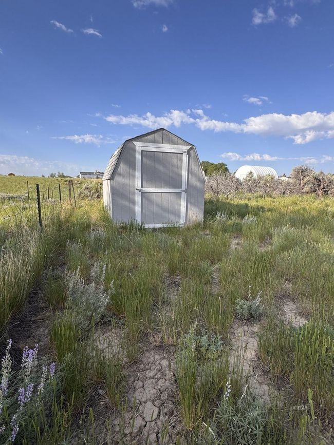 466 Castlecrest Dr, House other with 3 bedrooms, 2 bathrooms and null parking in Spring Creek NV | Image 36