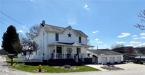 211 Stephens St, Vanderbilt, PA, 15486-1111 | Card Image