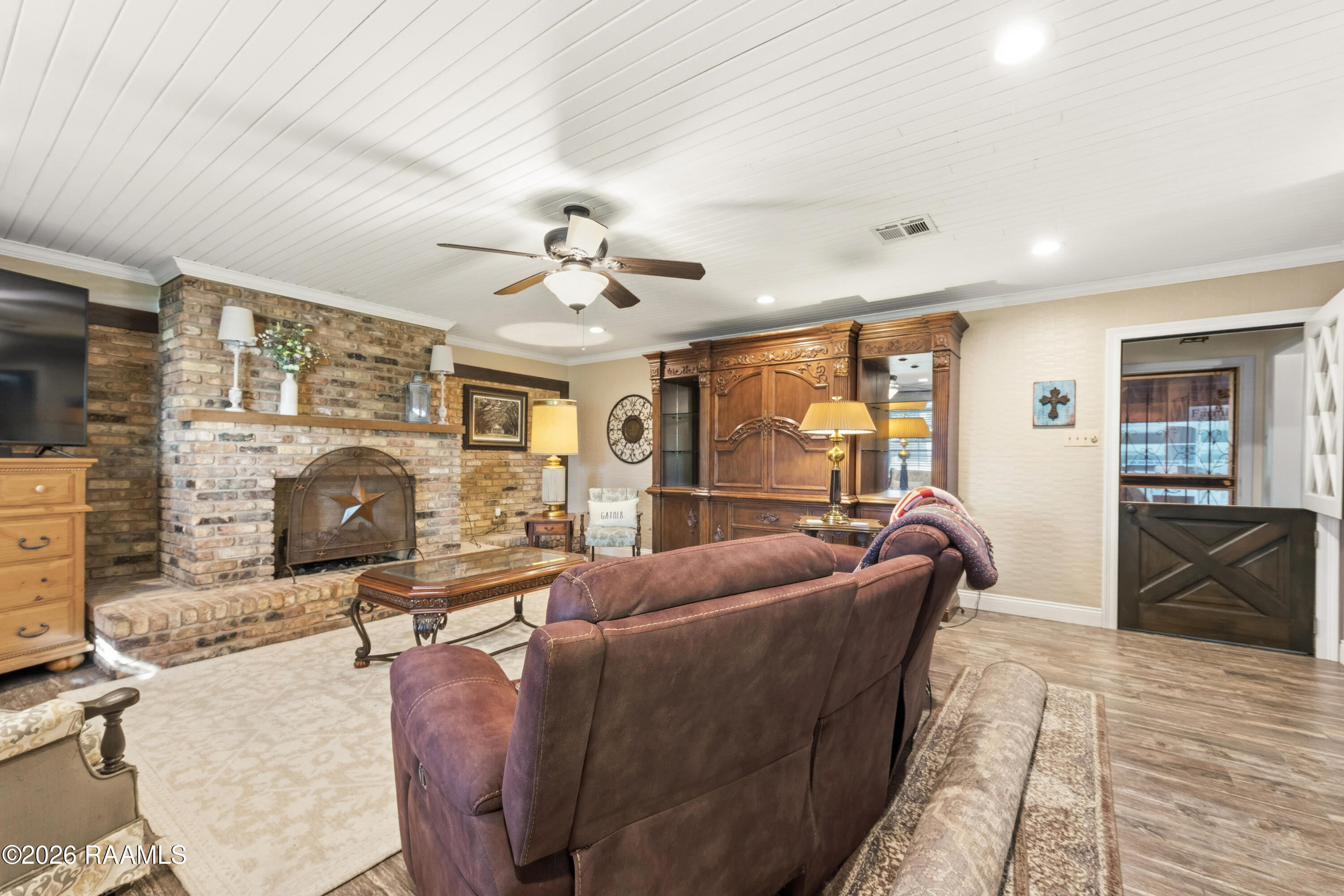 Residential in Crowley 4