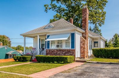 184 Fairfield Avenue, House other with 4 bedrooms, 2 bathrooms and 5 parking in Woonsocket RI | Image 2