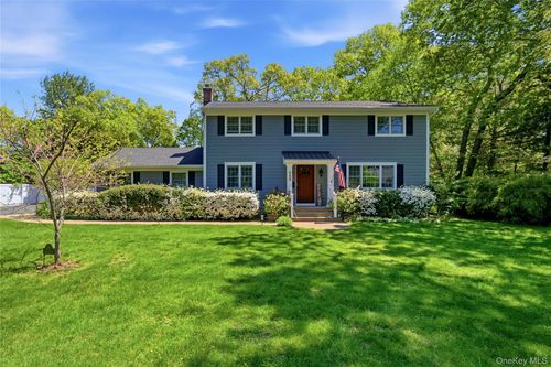 189 Cambon Ave, Saint James, NY, 11780-3055 | Card Image