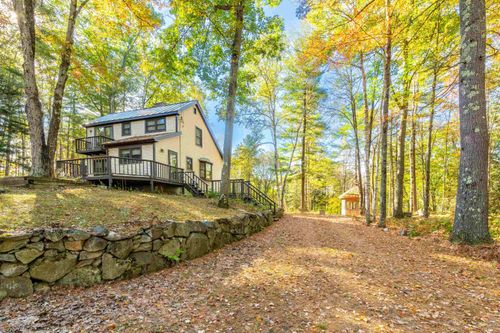 100 Oliverian Heights Rd, Pike, NH, 03780-5747 | Card Image