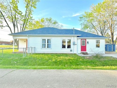 210 W Walnut, Pilot Knob, MO, 63663-7853 | Card Image