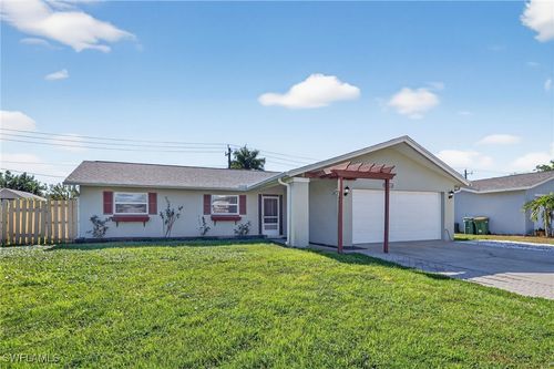 1336 Lake Shore Dr, NAPLES, FL, 34103-8938 | Card Image