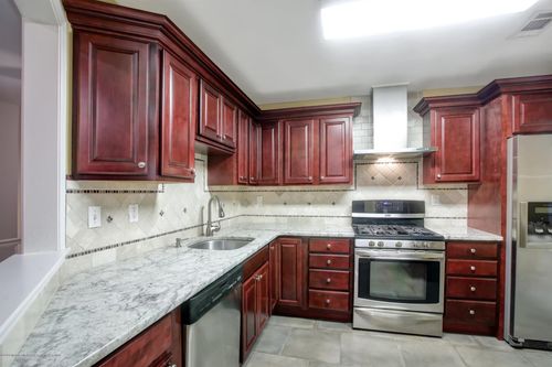 393 Yorkshire Pl, Morganville, NJ, 07751-1750 | Card Image