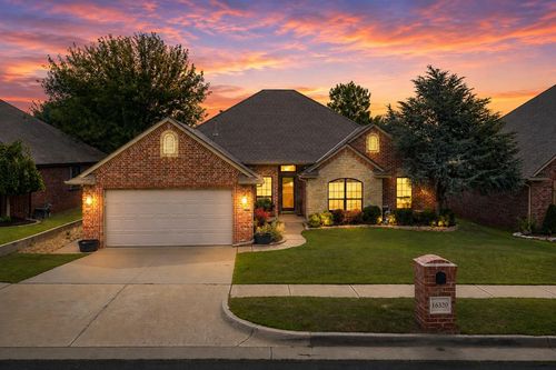 16320 Old Elm Ln, Edmond, OK, 73013-3266 | Card Image