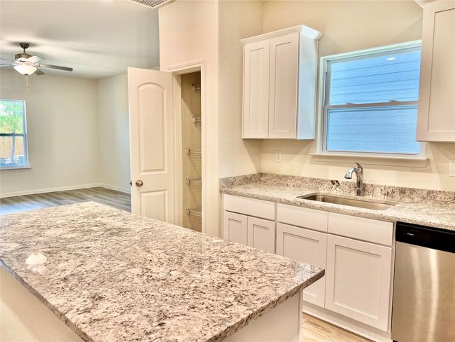 1233 Parker Dr, Townhouse with 4 bedrooms, 3 bathrooms and null parking in Princeton TX | Image 11