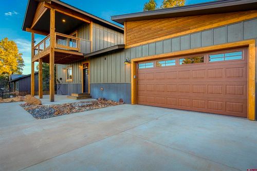 15 Mansions Cir, Pagosa Springs, CO, 81147-1042 | Card Image