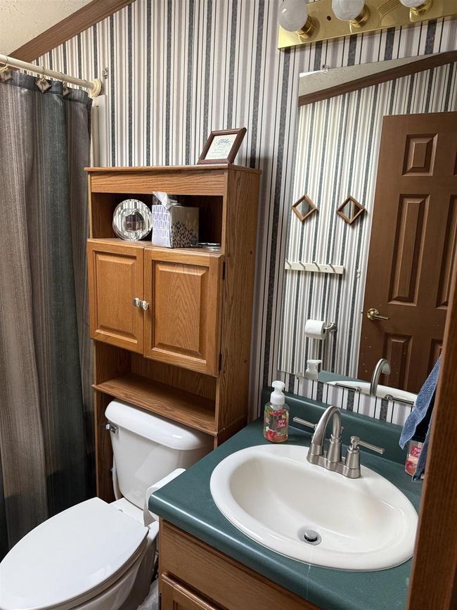 4852 Sampson Road, House other with 3 bedrooms, 2 bathrooms and null parking in Pensaukee WI | Image 14