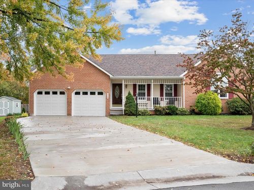 112 Jefferson Ct, STEPHENS CITY, VA, 22655-3808 | Card Image