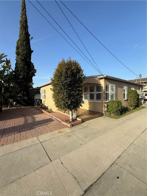 6521 Walker Ave, Bell, CA, 90201-2840 | Card Image