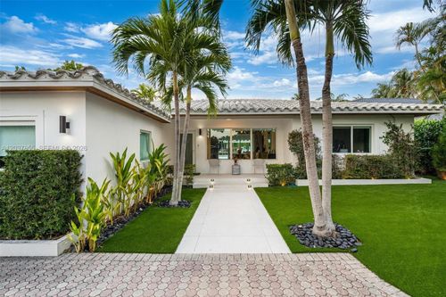 1835 Daytonia Rd, Miami Beach, FL, 33141-1736 | Card Image