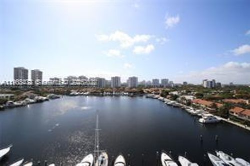 ts16-3610 Yacht Club Dr, Aventura, FL, 33180 | Card Image