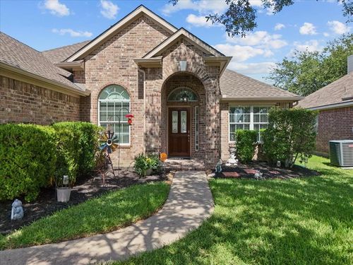 2718 Crestmont Dr, Deer Park, TX, 77536-3585 | Card Image