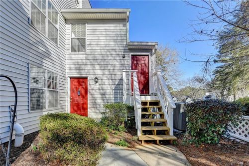 1304 Glenleaf Dr, Norcross, GA, 30092-6112 | Card Image