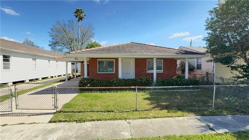 545 Maple Ave, Harvey, LA, 70058-4219 | Card Image