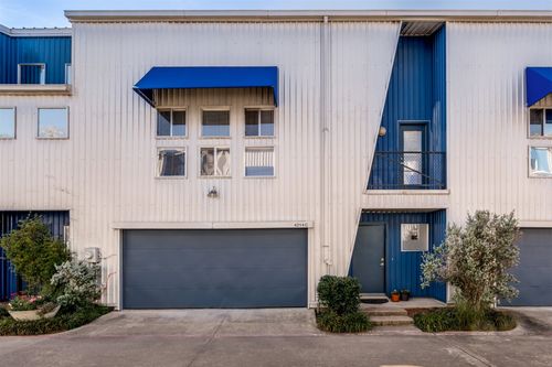 c-4214 Swiss Ave, Dallas, TX, 75204-6676 | Card Image