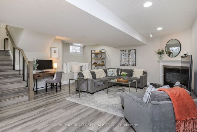 36 Cameron Crt, House other with 4 bedrooms, 3 bathrooms and 2 parking in Orangeville ON | Image 27
