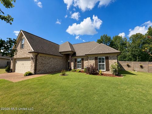 4031 Bramblewood Dr, Southaven, MS, 38672-5016 | Card Image