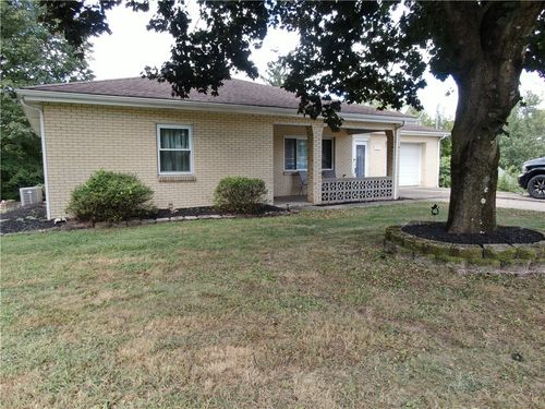 563 Paris Colliers Rd, Burgettstown, PA, 15021-9785 | Card Image