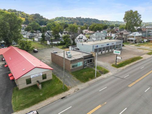 3142 Winchester Avenue, Ashland, KY, 41101-2059 | Card Image