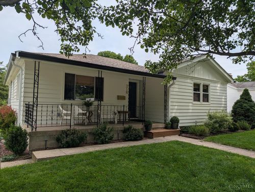 218 N East St, Mason, OH, 45040 | Card Image