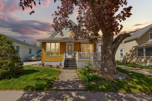 113 7th Ave Ne, Waseca, MN, 56093-2805 | Card Image