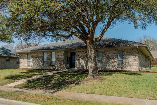 5902 Fawn Valley Ln, Rowlett, TX, 75089-3720 | Card Image