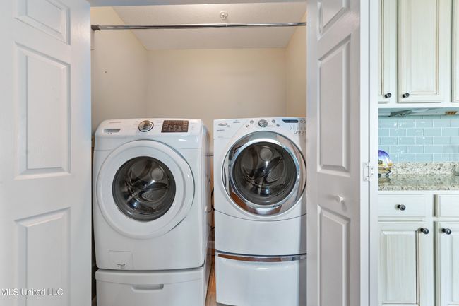 Laundry | Image 18