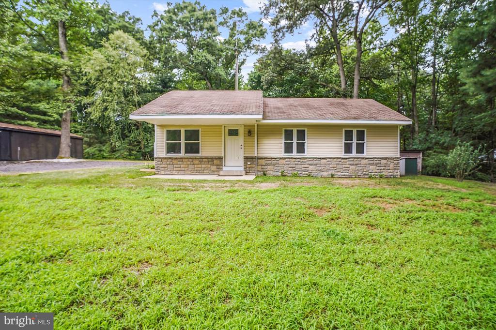 Suburban Dr, Cambridge, MD 21613