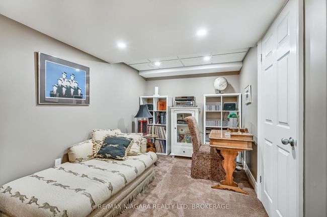 16 - 5 Liddycoat Lane, Condo with 3 bedrooms, 3 bathrooms and 1 parking in Ancaster ON | Image 32