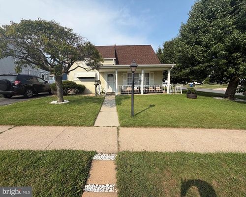 801 Apache Ln, TEMPLE, PA, 19560-1101 | Card Image