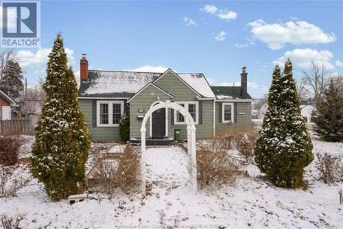 3396 Woodward Blvd, Windsor, ON, N8W2Y6 | Card Image