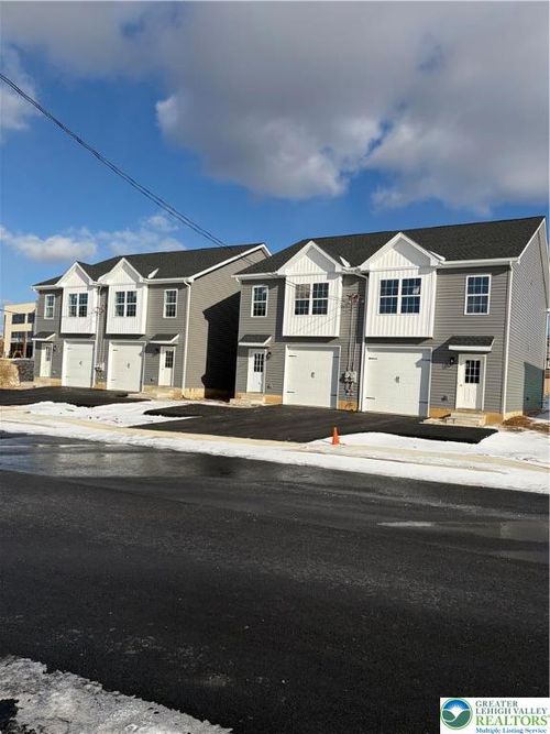 apt-d-1747 Williams St, HELLERTOWN, PA, 18055-1039 | Card Image